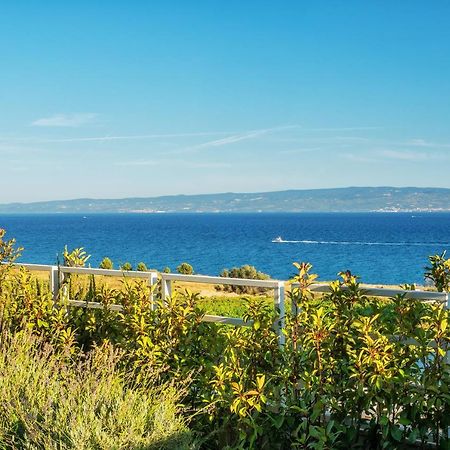 Sea View With Garden Apartment Joshua Split Luaran gambar