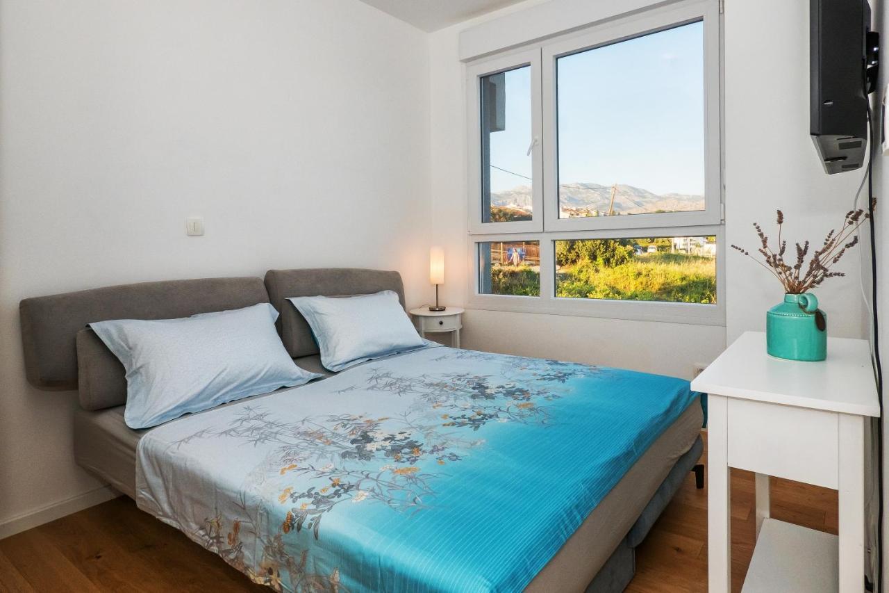 Sea View With Garden Apartment Joshua Split Luaran gambar